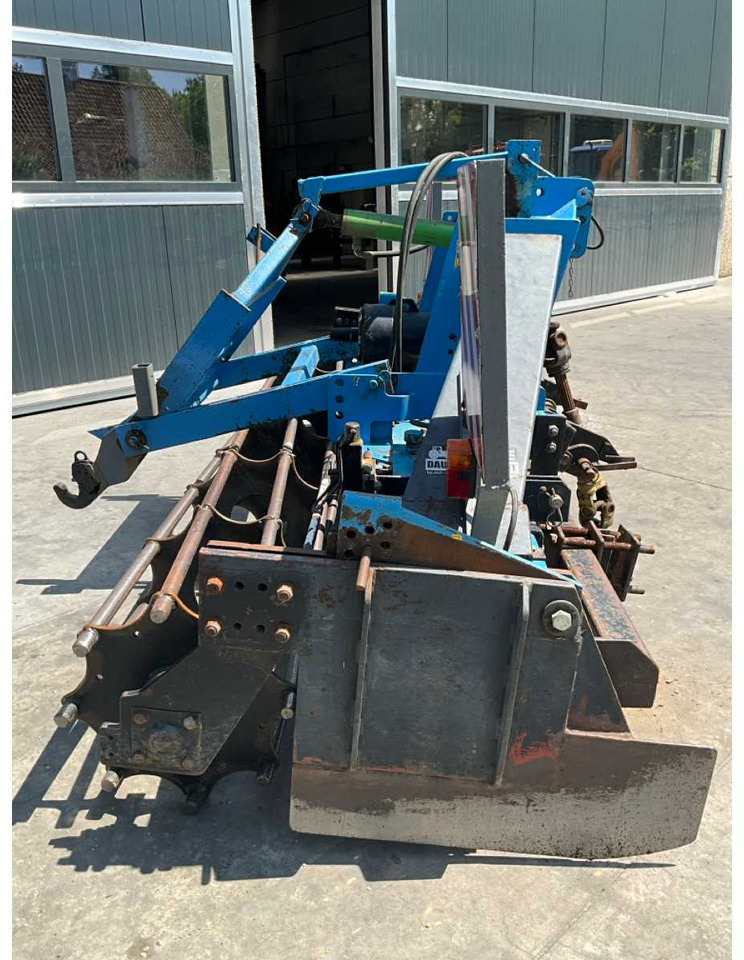 Sicma King 3000 - Herse rotative: photos 4 Sicma King 3000 - Herse rotative: photos 4