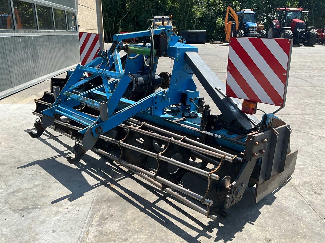 Sicma King 3000 - Herse rotative: photos 5 Sicma King 3000 - Herse rotative: photos 5