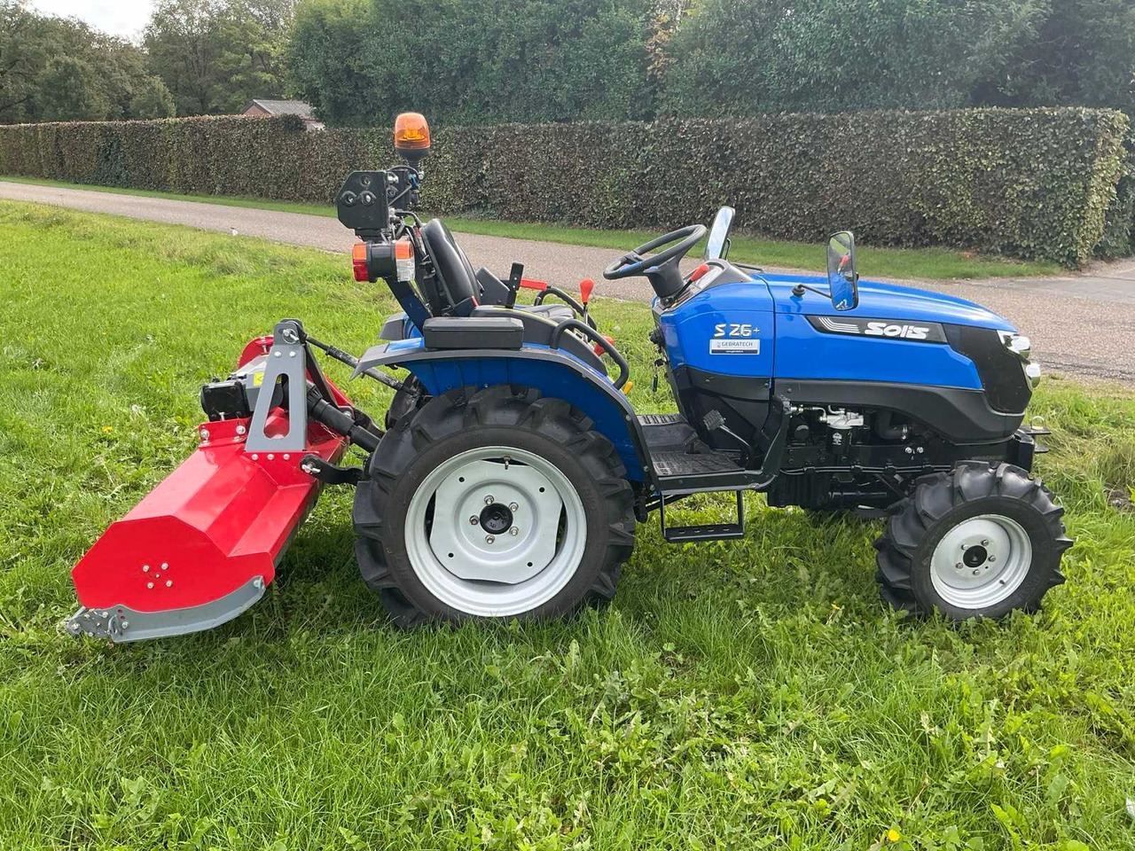 Solis S26 + - Micro tracteur: photos 5 Solis S26 + - Micro tracteur: photos 5