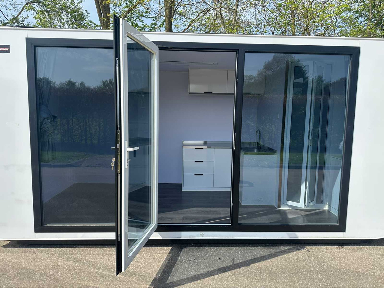 Stahlworks Eco 5000 A Wit - Conteneur comme habitat: photos 3 Stahlworks Eco 5000 A Wit - Conteneur comme habitat: photos 3