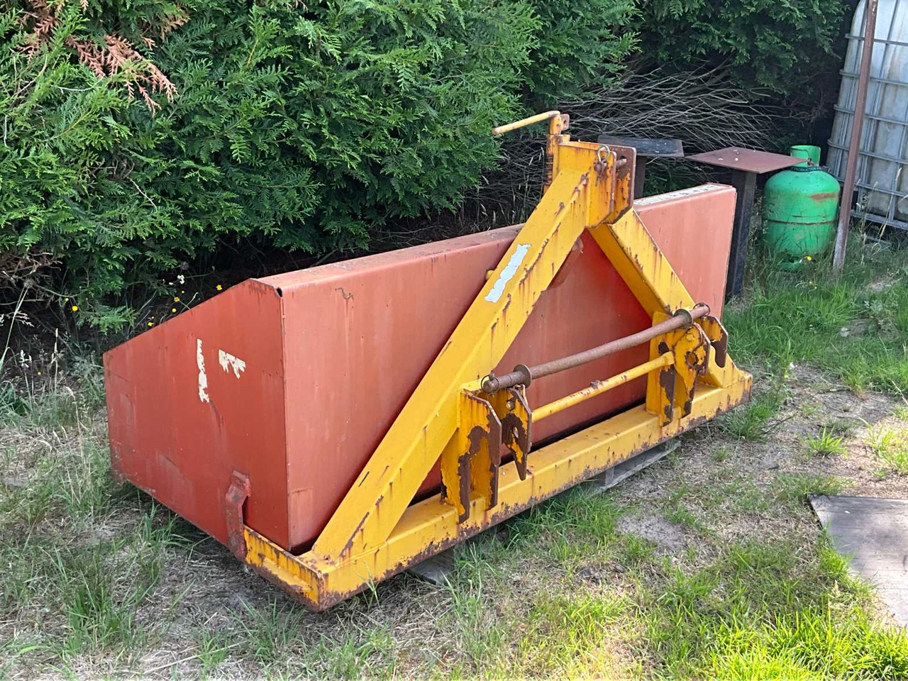 Tipping body for tractor - Benne agricole: photos 3 Tipping body for tractor - Benne agricole: photos 3