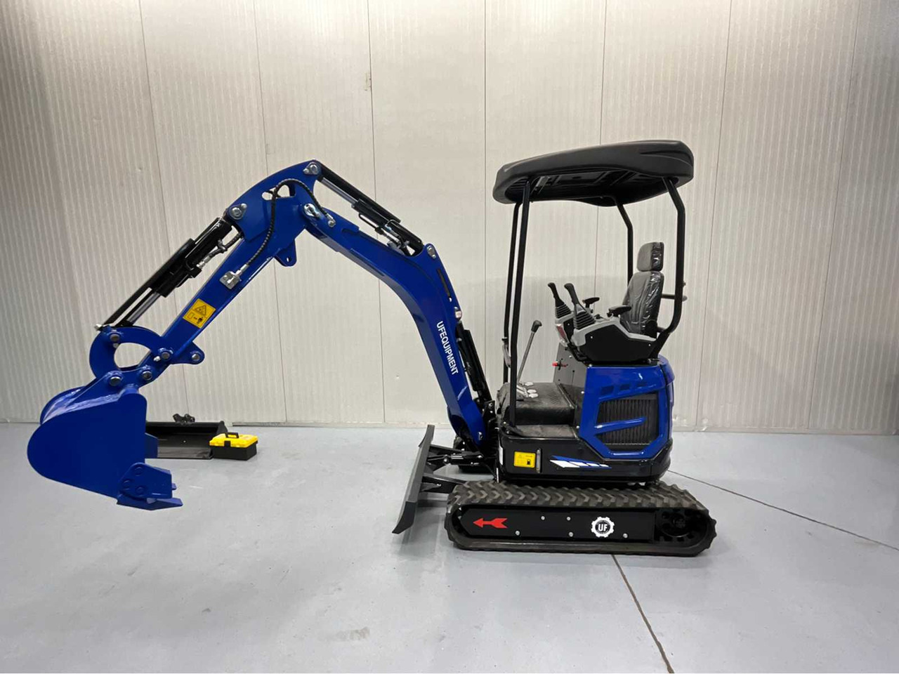 Pelle ULTRA FORCE EQUIPMENT NM-1800 KG CRAWLER EXCAVATOR DIESEL 2025 INCL. 3 BUCKETS: photos 20 Pelle ULTRA FORCE EQUIPMENT NM-1800 KG CRAWLER EXCAVATOR DIESEL 2025 INCL. 3 BUCKETS: photos 20