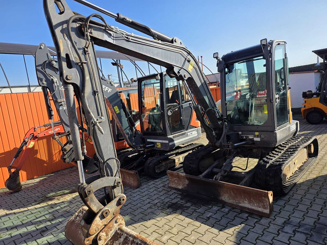 VOLVO - ECR50D - TRACKED EXCAVATOR - 2017 - Pelle: photos 1 VOLVO - ECR50D - TRACKED EXCAVATOR - 2017 - Pelle: photos 1