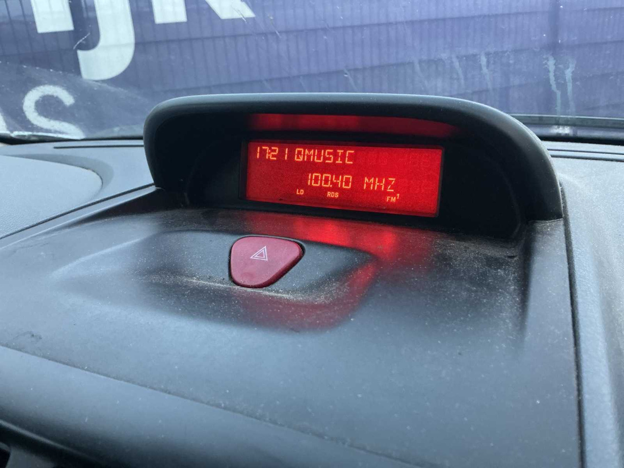 Véhicule utilitaire 2007 - CITROEN - JUMPY - 12 1.6 HDI L1 H1 - COMMERCIAL VEHICLE: photos 10