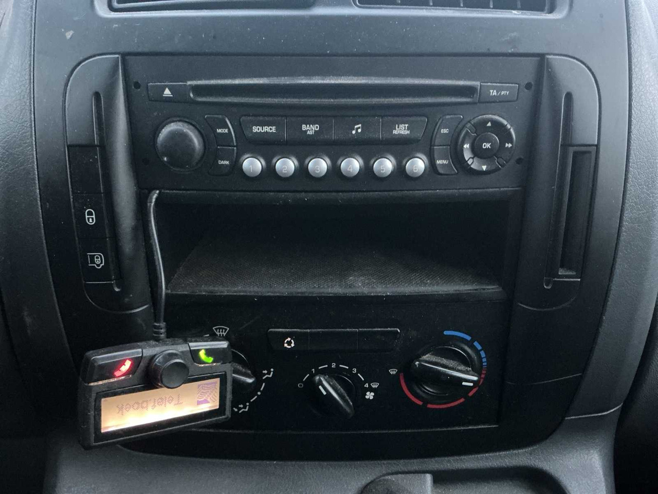 Véhicule utilitaire 2007 - CITROEN - JUMPY - 12 1.6 HDI L1 H1 - COMMERCIAL VEHICLE: photos 9