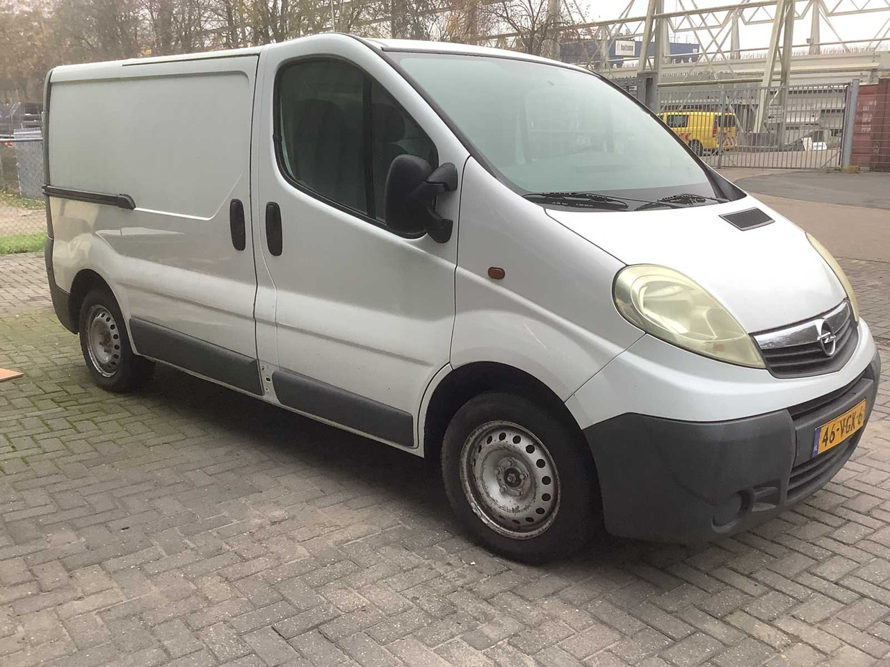 2007 OPEL VIVARO 2.0 CDTI L1H1 COMMERCIAL VEHICLE - Véhicule utilitaire: photos 3 2007 OPEL VIVARO 2.0 CDTI L1H1 COMMERCIAL VEHICLE - Véhicule utilitaire: photos 3