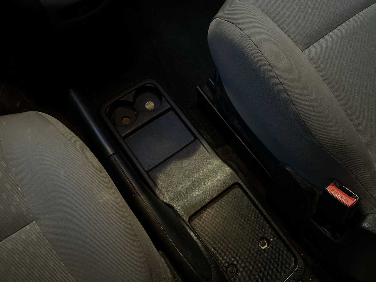 Véhicule utilitaire CITROEN BERLINGO 1.6 HDI 500 COMFORT | VD-091-R I: photos 26 Véhicule utilitaire CITROEN BERLINGO 1.6 HDI 500 COMFORT | VD-091-R I: photos 26