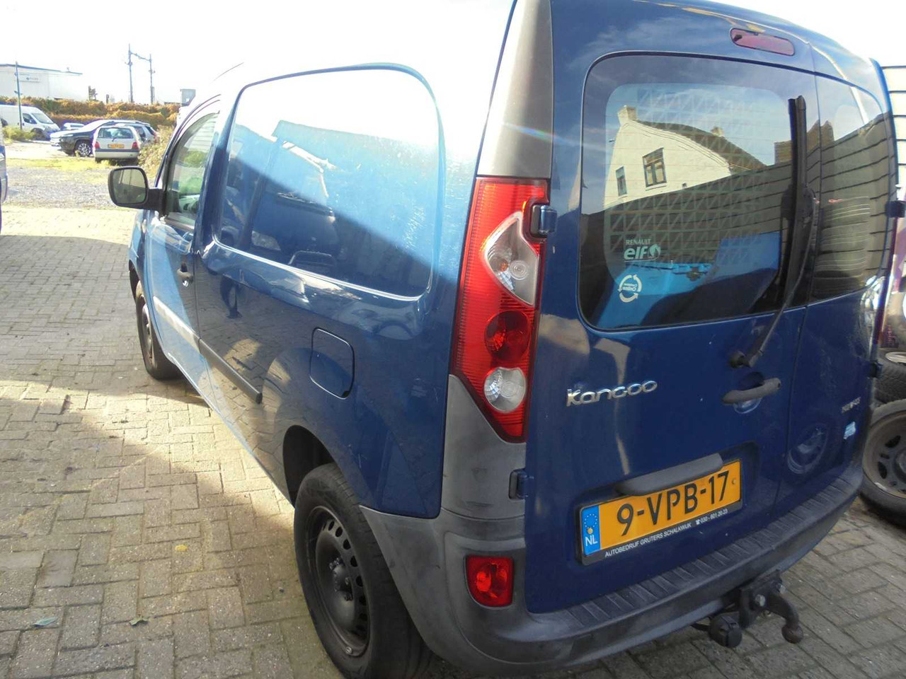 RENAULT - KANGOO EXPRESS - 1.5 DCI 70 GR. CONF. - 9-VPB-17 - Véhicule utilitaire: photos 4 RENAULT - KANGOO EXPRESS - 1.5 DCI 70 GR. CONF. - 9-VPB-17 - Véhicule utilitaire: photos 4