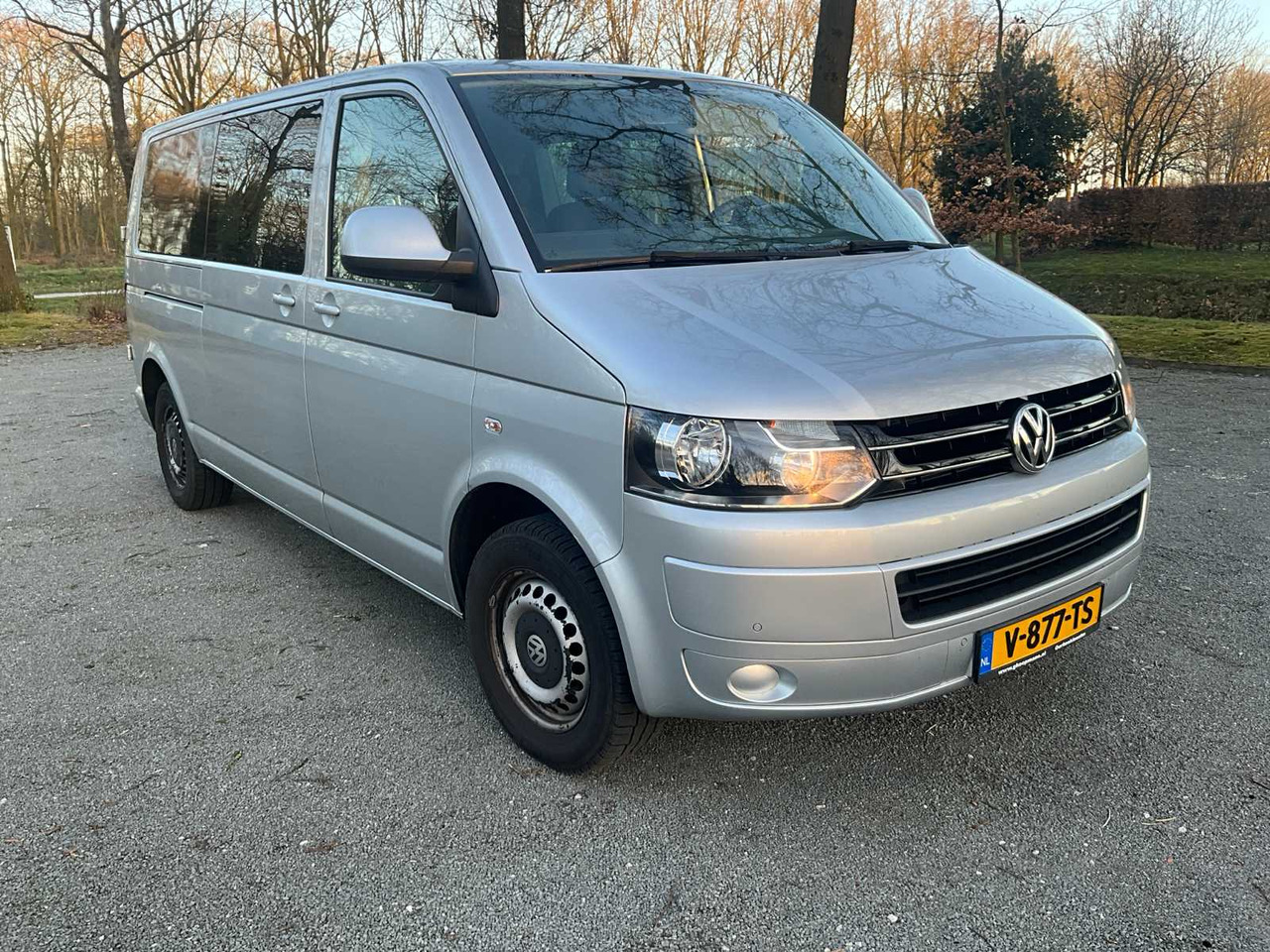 VOLKSWAGEN - TRANSPORTER - 2.0 TDI L2H1 4M BUDC - COMMERCIAL VEHICLE - Véhicule utilitaire: photos 2 VOLKSWAGEN - TRANSPORTER - 2.0 TDI L2H1 4M BUDC - COMMERCIAL VEHICLE - Véhicule utilitaire: photos 2