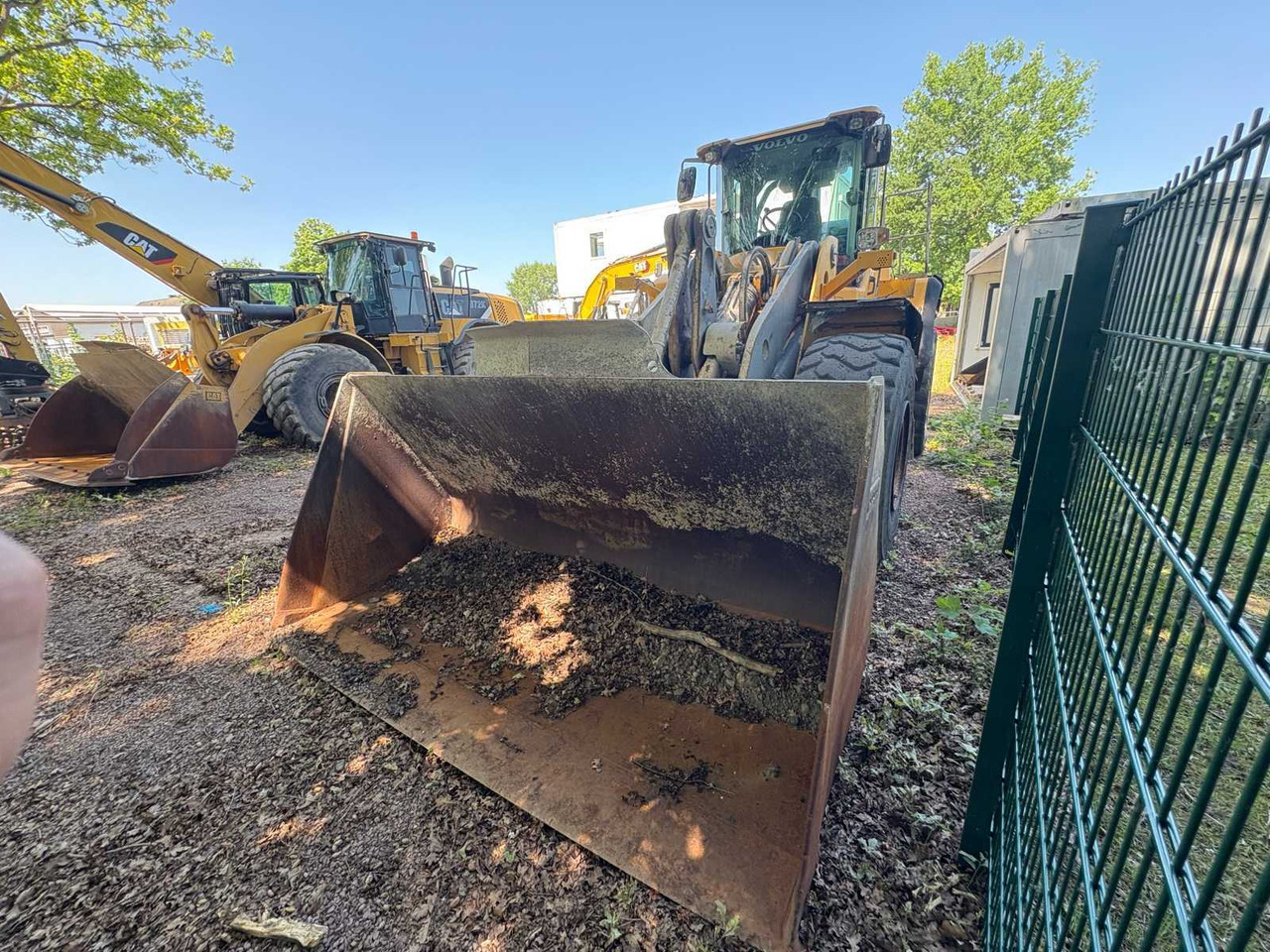 Volvo L 180 H - Chargeuse sur pneus: photos 2 Volvo L 180 H - Chargeuse sur pneus: photos 2