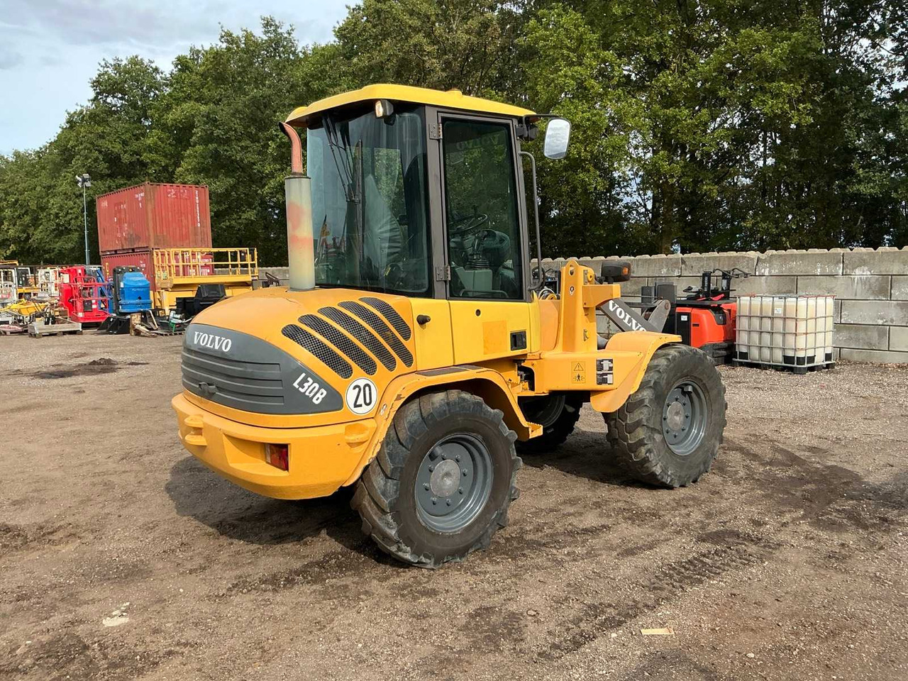 Volvo L30B Z/X - Chargeuse sur pneus: photos 5 Volvo L30B Z/X - Chargeuse sur pneus: photos 5