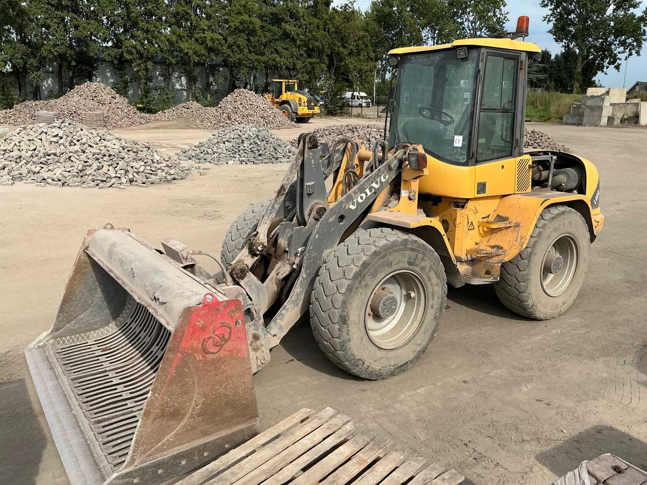 Volvo L40B - Chargeuse sur pneus: photos 2 Volvo L40B - Chargeuse sur pneus: photos 2