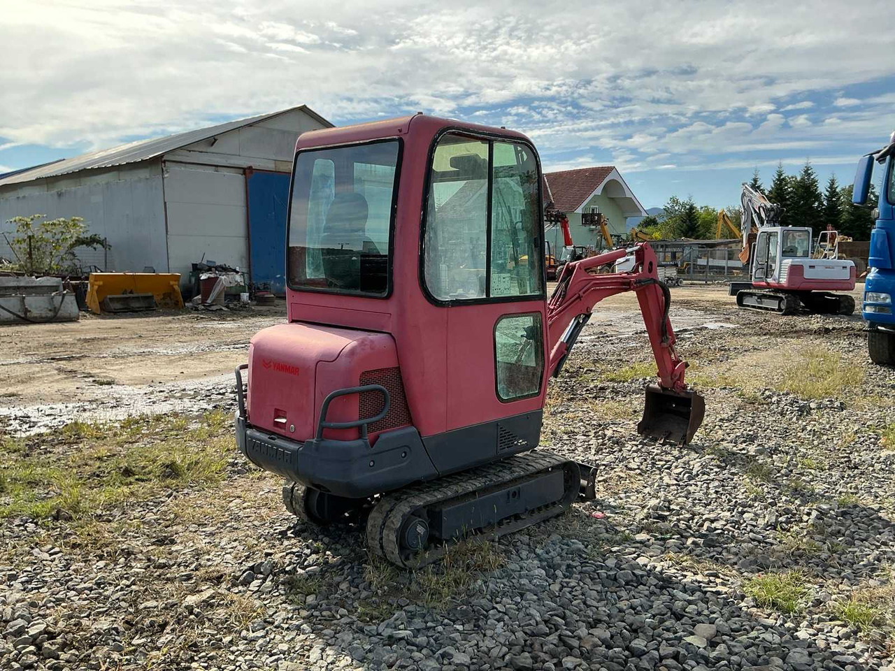 Yanmar B15 - 3 - Mini pelle: photos 5 Yanmar B15 - 3 - Mini pelle: photos 5