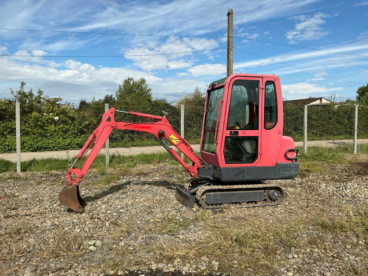 Yanmar B15 - 3 - Mini pelle: photos 2 Yanmar B15 - 3 - Mini pelle: photos 2