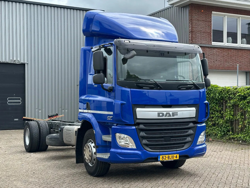 DAF CF 250 CF250. EURO6. - Châssis cabine: photos 2 DAF CF 250 CF250. EURO6. - Châssis cabine: photos 2
