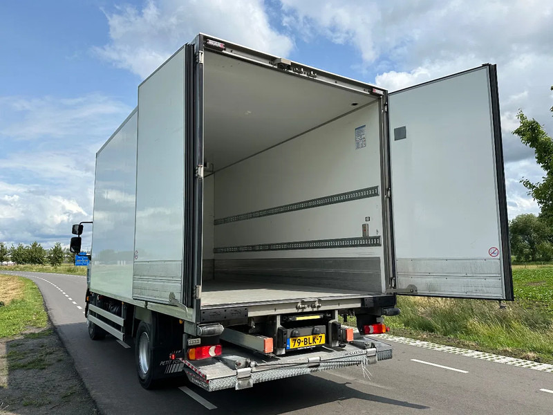 DAF LF 210 LF210.14. EURO6. 2018. KOELBAKWAGEN MET LAADKLEP 2000kg - Camion frigorifique: photos 3 DAF LF 210 LF210.14. EURO6. 2018. KOELBAKWAGEN MET LAADKLEP 2000kg - Camion frigorifique: photos 3