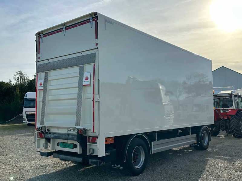 Pacton PACTON GESLOTEN AANHANGER MET LAADKLEP - Remorque fourgon: photos 3 Pacton PACTON GESLOTEN AANHANGER MET LAADKLEP - Remorque fourgon: photos 3