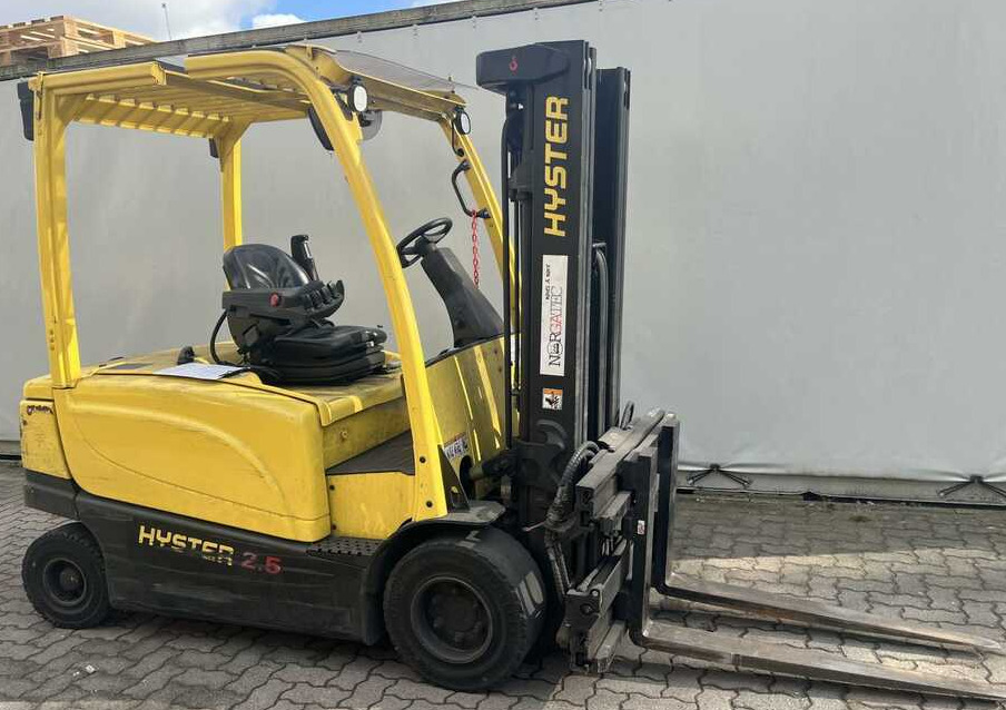 Hyster J2.5XN - Chariot élévateur électrique: photos 5 Hyster J2.5XN - Chariot élévateur électrique: photos 5