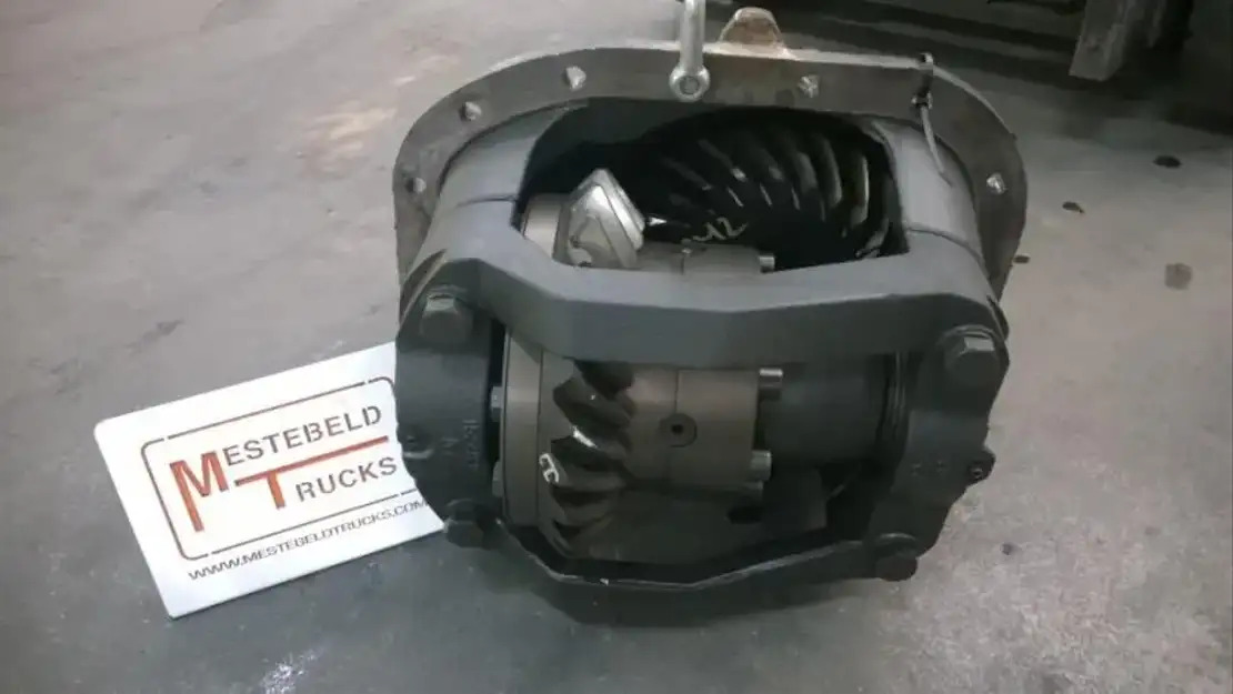 DAF Diff achteras Meritor 1356 - Essieu arrière pour Camion: photos 1 DAF Diff achteras Meritor 1356 - Essieu arrière pour Camion: photos 1