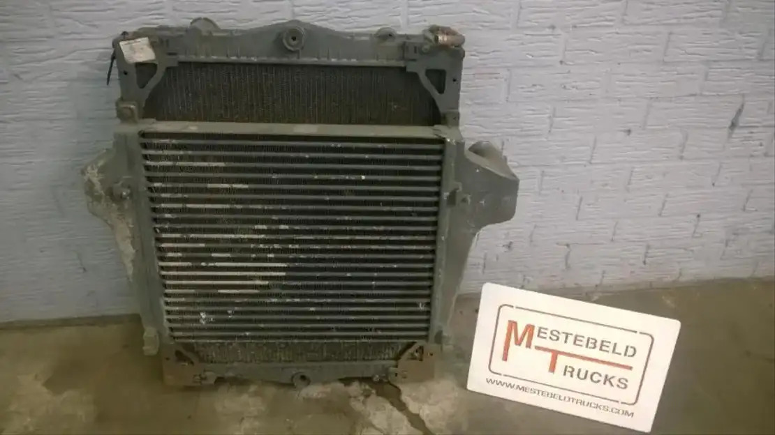 DAF Koelerset LF55 - Radiateur pour Camion: photos 1 DAF Koelerset LF55 - Radiateur pour Camion: photos 1