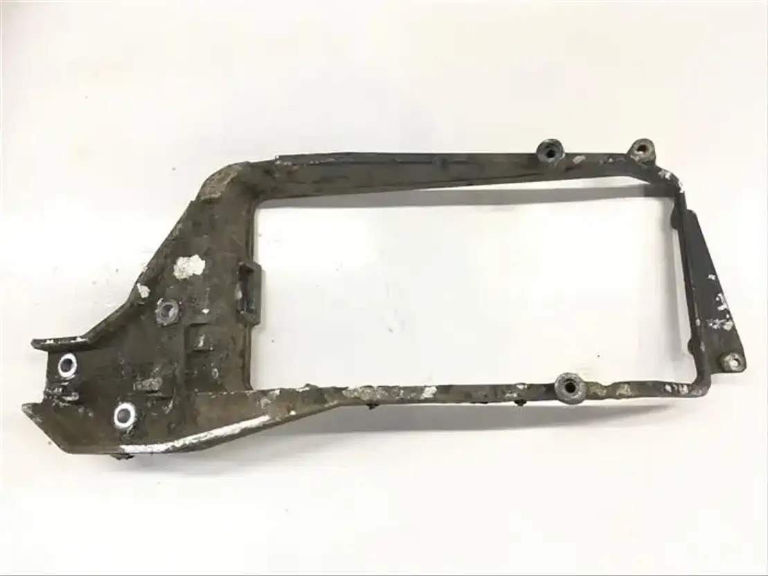 DAF Koplampframe links LF - Frame/ Châssis pour Camion: photos 1 DAF Koplampframe links LF - Frame/ Châssis pour Camion: photos 1