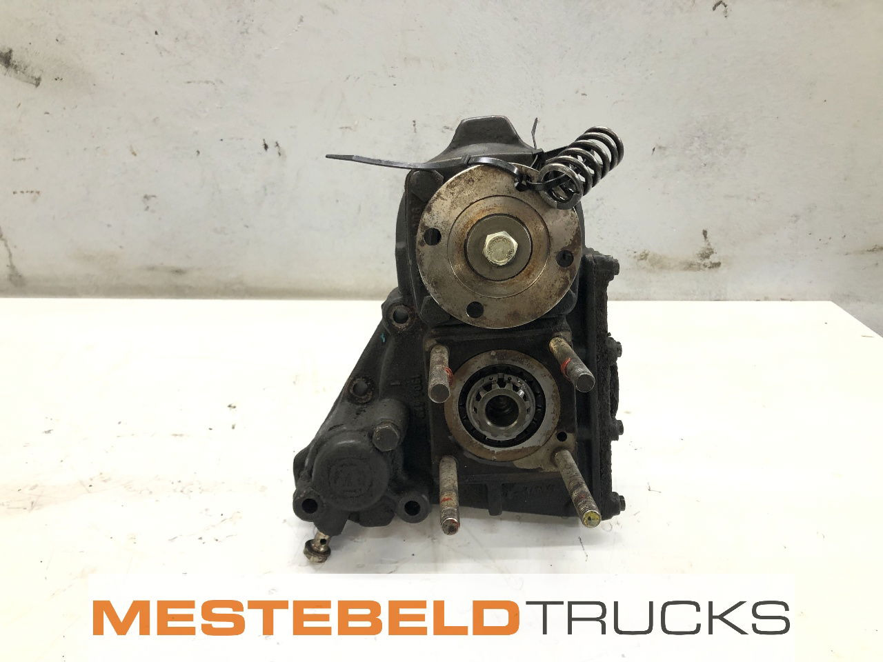DAF PTO + as + pomp 75 - Hydraulique pour Camion: photos 2 DAF PTO + as + pomp 75 - Hydraulique pour Camion: photos 2
