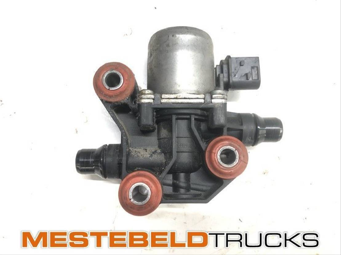 DAF Tankverwarmingsventiel - Système d'échappement pour Camion: photos 1 DAF Tankverwarmingsventiel - Système d'échappement pour Camion: photos 1