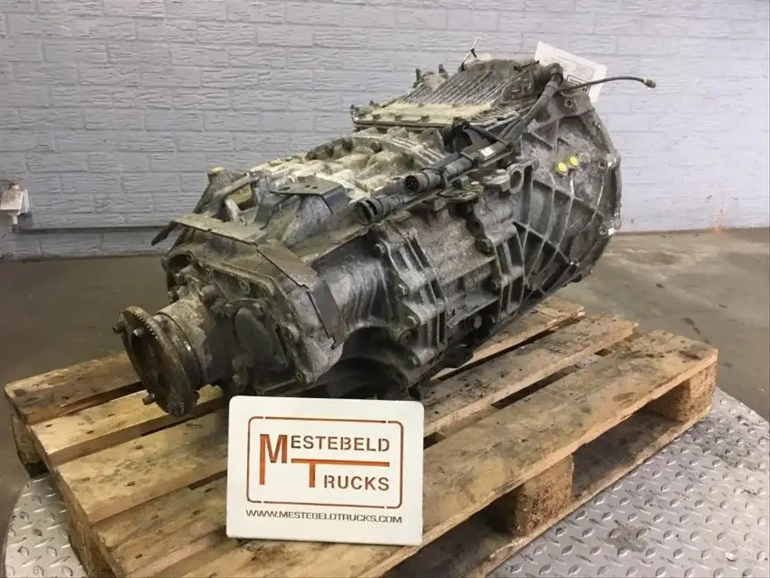 DAF Versnellingsbak 12 AS 1930 TD - Boîte de vitesse et pièces pour Camion: photos 2 DAF Versnellingsbak 12 AS 1930 TD - Boîte de vitesse et pièces pour Camion: photos 2
