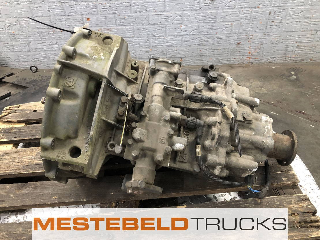 DAF Versnellingsbak 6S 700 TO mechanisch - Boîte de vitesse et pièces pour Camion: photos 1 DAF Versnellingsbak 6S 700 TO mechanisch - Boîte de vitesse et pièces pour Camion: photos 1