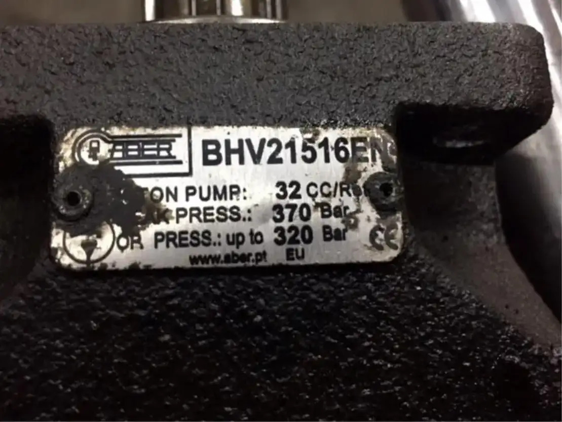 Diversen DIV. Oliepomp Falcom afsleepsysteem - Hydraulique pour Camion: photos 1 Diversen DIV. Oliepomp Falcom afsleepsysteem - Hydraulique pour Camion: photos 1