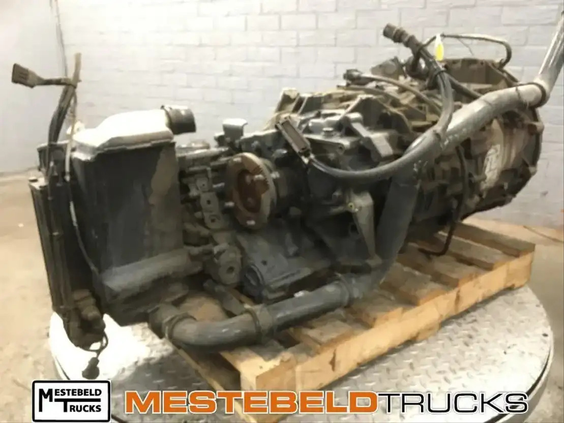 Iveco Versn bak 16 AS 2200 IT - Boîte de vitesse et pièces pour Camion: photos 2 Iveco Versn bak 16 AS 2200 IT - Boîte de vitesse et pièces pour Camion: photos 2