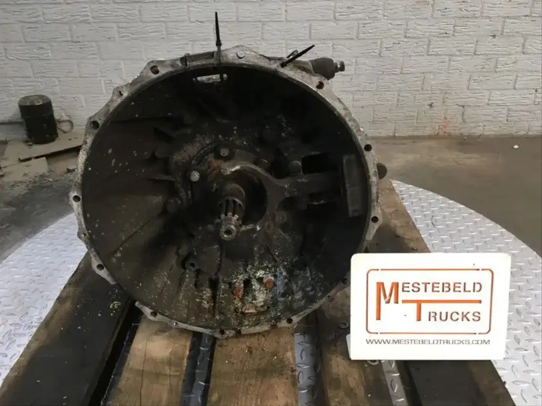 Iveco Versnellingsbak 2855.619G01 - Boîte de vitesse et pièces pour Camion: photos 3 Iveco Versnellingsbak 2855.619G01 - Boîte de vitesse et pièces pour Camion: photos 3