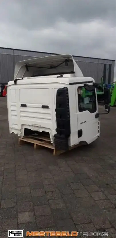 MAN Cabine TGL 12.220 - Cabine pour Camion: photos 5 MAN Cabine TGL 12.220 - Cabine pour Camion: photos 5