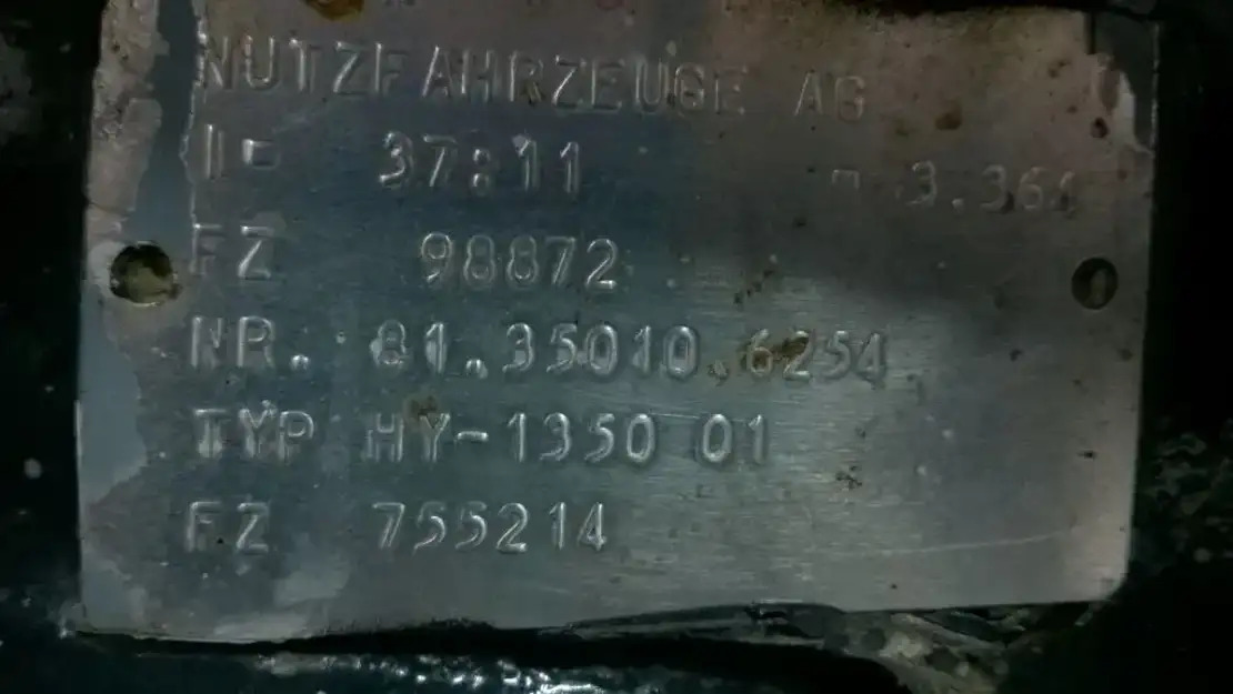 MAN Differentieel HY 1350-01  - Essieu arrière pour Camion: photos 2 MAN Differentieel HY 1350-01  - Essieu arrière pour Camion: photos 2