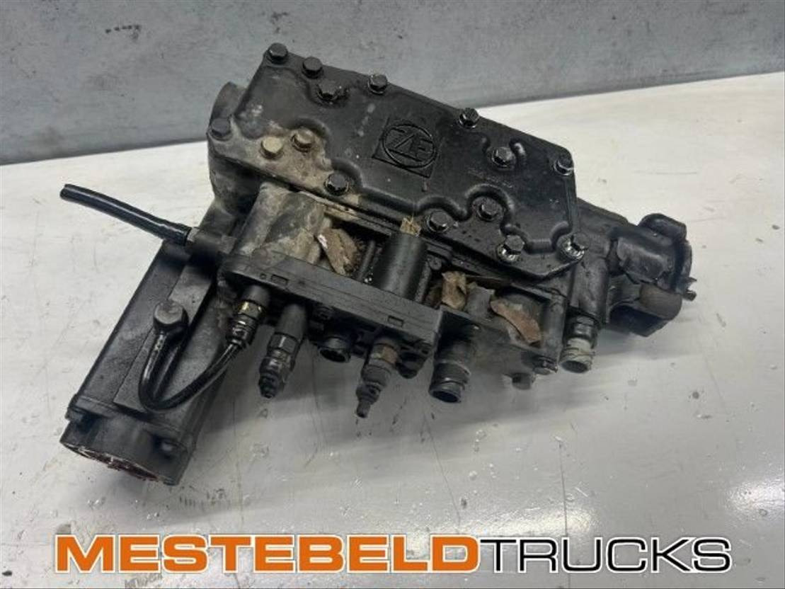 MAN Hydraulisch schakeldeksel 16S2520 TO - Boîte de vitesse pour Camion: photos 1 MAN Hydraulisch schakeldeksel 16S2520 TO - Boîte de vitesse pour Camion: photos 1