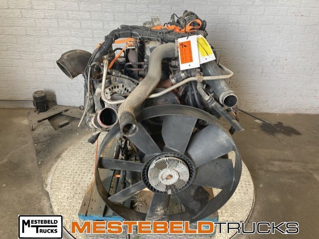 MAN Motor D 0836 LFL 02 - Moteur et pièces pour Camion: photos 4 MAN Motor D 0836 LFL 02 - Moteur et pièces pour Camion: photos 4