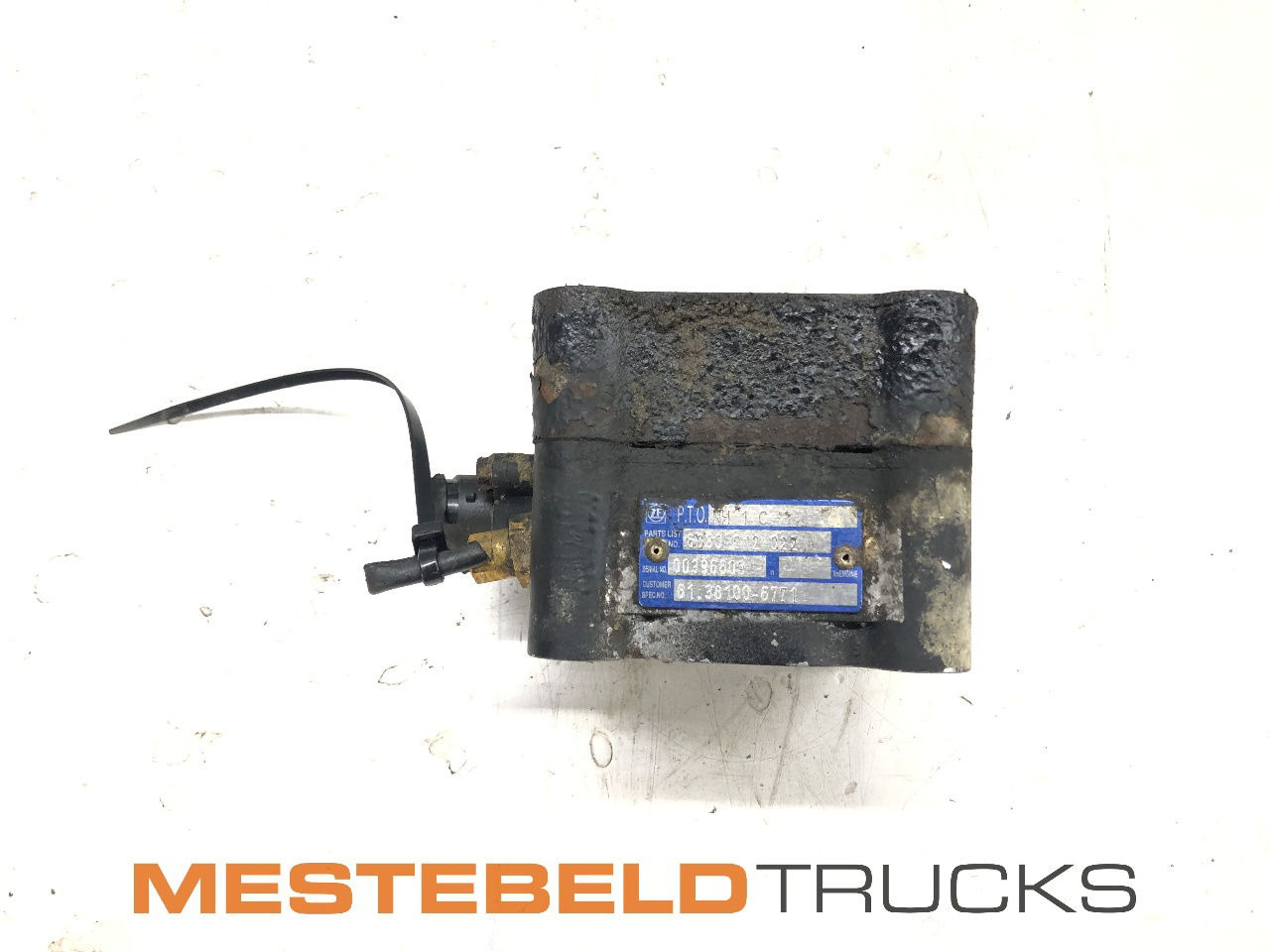 MAN PTO NH1C - Hydraulique pour Camion: photos 1 MAN PTO NH1C - Hydraulique pour Camion: photos 1