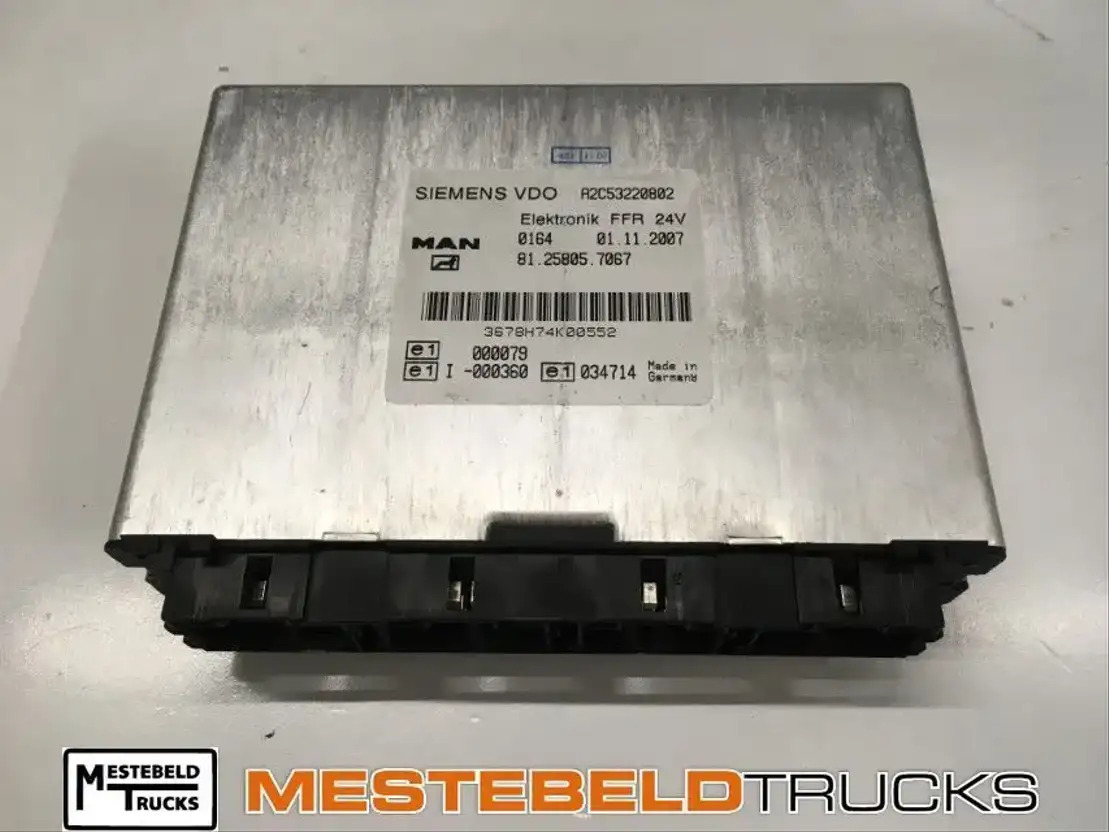 MAN Stuurkast FFR - Système électrique pour Camion: photos 1 MAN Stuurkast FFR - Système électrique pour Camion: photos 1