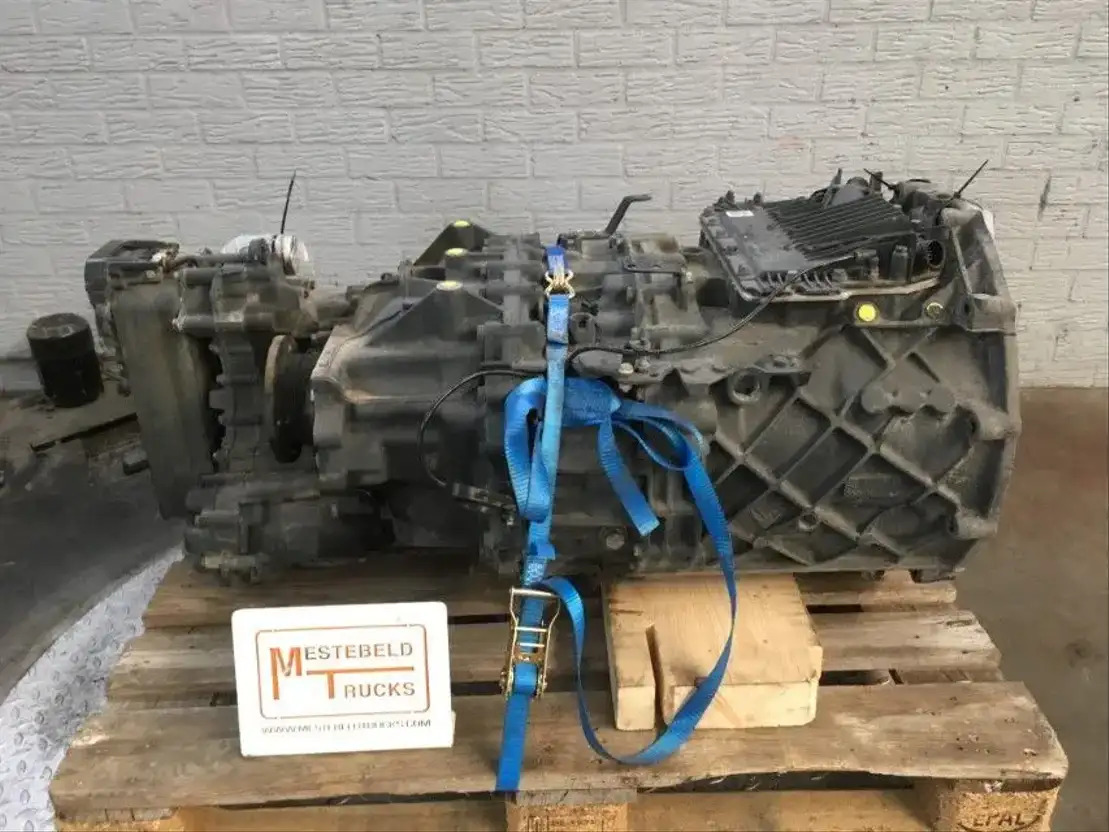 MAN Versnellingsbak 12AS2131 TD + IT3 - Boîte de vitesse et pièces pour Camion: photos 4 MAN Versnellingsbak 12AS2131 TD + IT3 - Boîte de vitesse et pièces pour Camion: photos 4