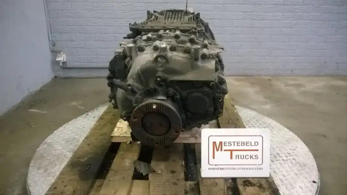 MAN Versnellingsbak - Boîte de vitesse et pièces pour Camion: photos 3 MAN Versnellingsbak - Boîte de vitesse et pièces pour Camion: photos 3