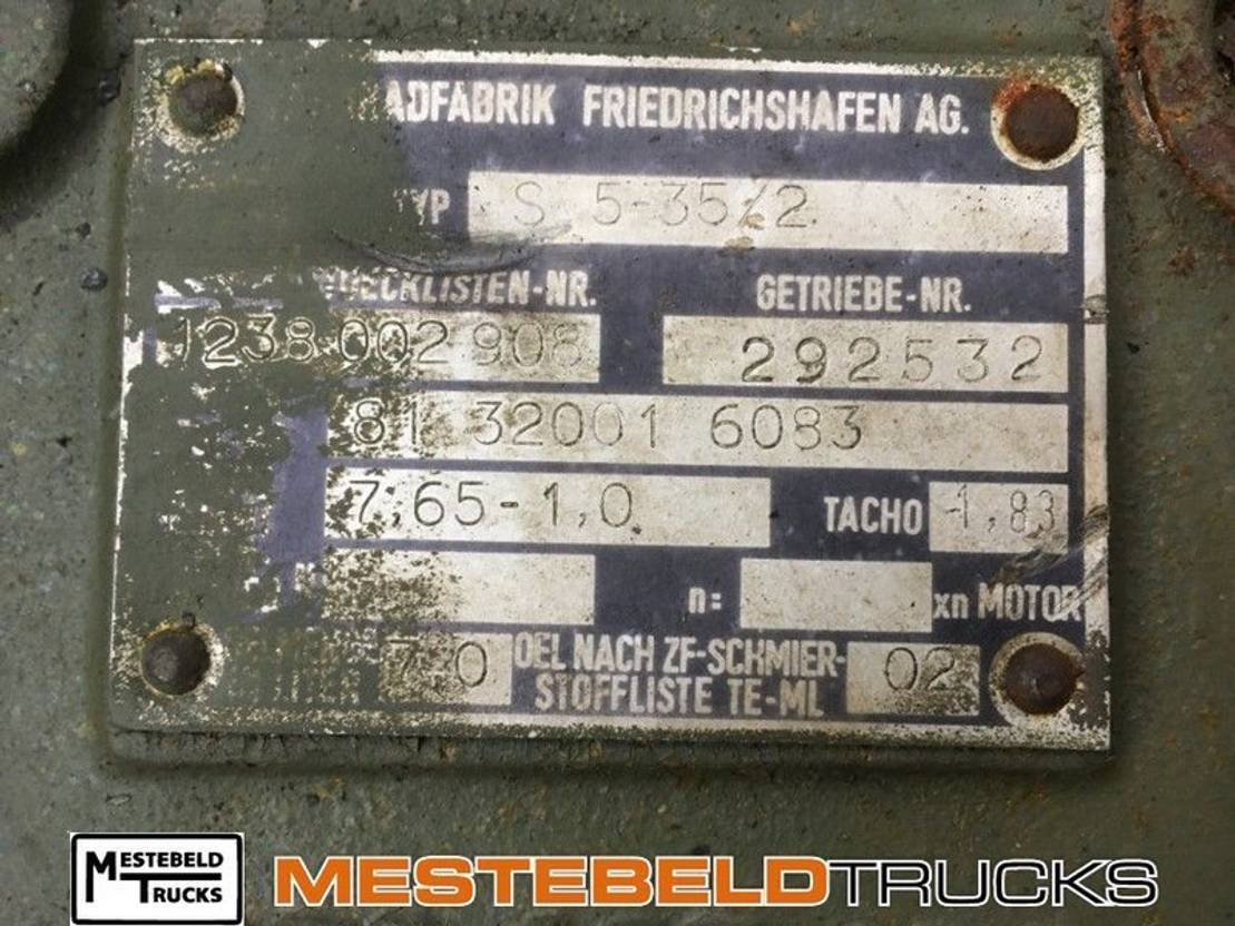 MAN Versnellingsbak S 5-35/2 - Boîte de vitesse pour Camion: photos 3 MAN Versnellingsbak S 5-35/2 - Boîte de vitesse pour Camion: photos 3