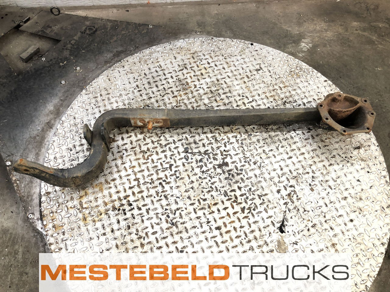 MAN Wieldraagarm TGL - Frame/ Châssis pour Camion: photos 1 MAN Wieldraagarm TGL - Frame/ Châssis pour Camion: photos 1