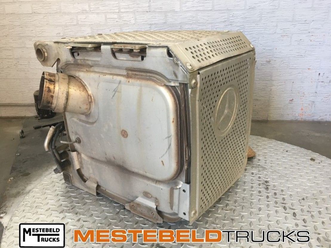 Mercedes-Benz Katalysator - Système d'échappement pour Camion: photos 1 Mercedes-Benz Katalysator - Système d'échappement pour Camion: photos 1