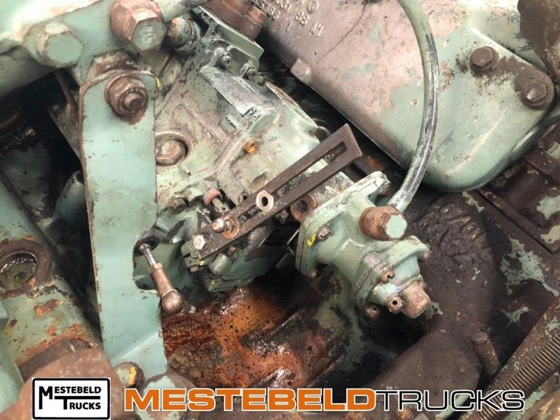 Mercedes-Benz Motor OM 402 LA industrie  - Moteur pour Camion: photos 3 Mercedes-Benz Motor OM 402 LA industrie  - Moteur pour Camion: photos 3