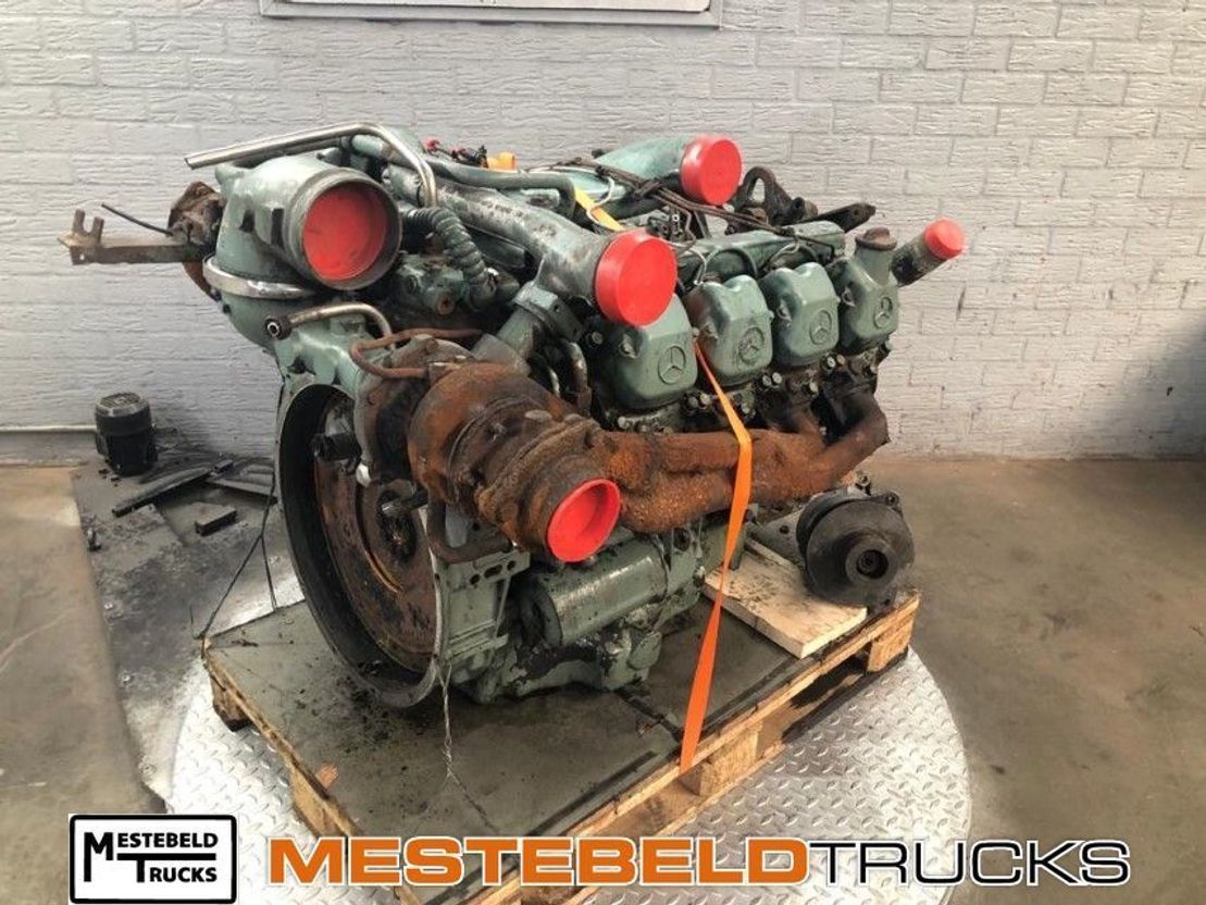 Mercedes-Benz Motor OM 402 LA industrie  - Moteur pour Camion: photos 1 Mercedes-Benz Motor OM 402 LA industrie  - Moteur pour Camion: photos 1