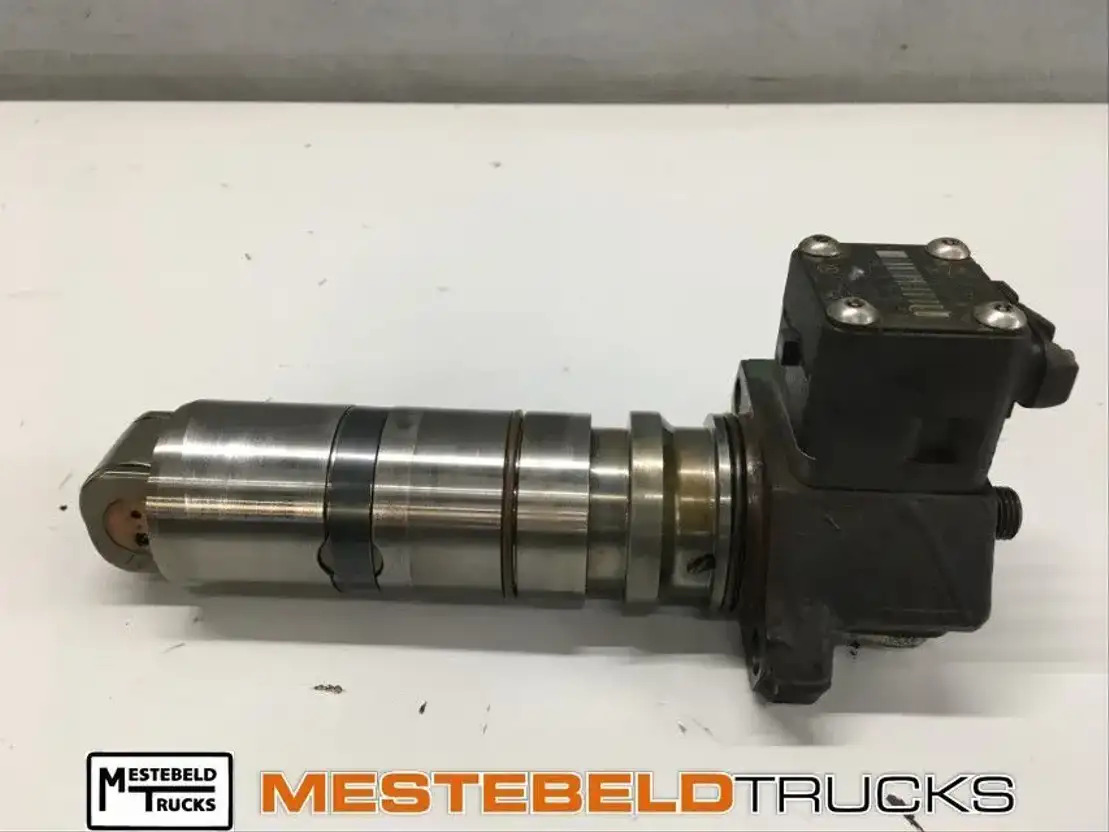 Mercedes-Benz Pompunit OM457LA - Préparation du carburant pour Camion: photos 1 Mercedes-Benz Pompunit OM457LA - Préparation du carburant pour Camion: photos 1