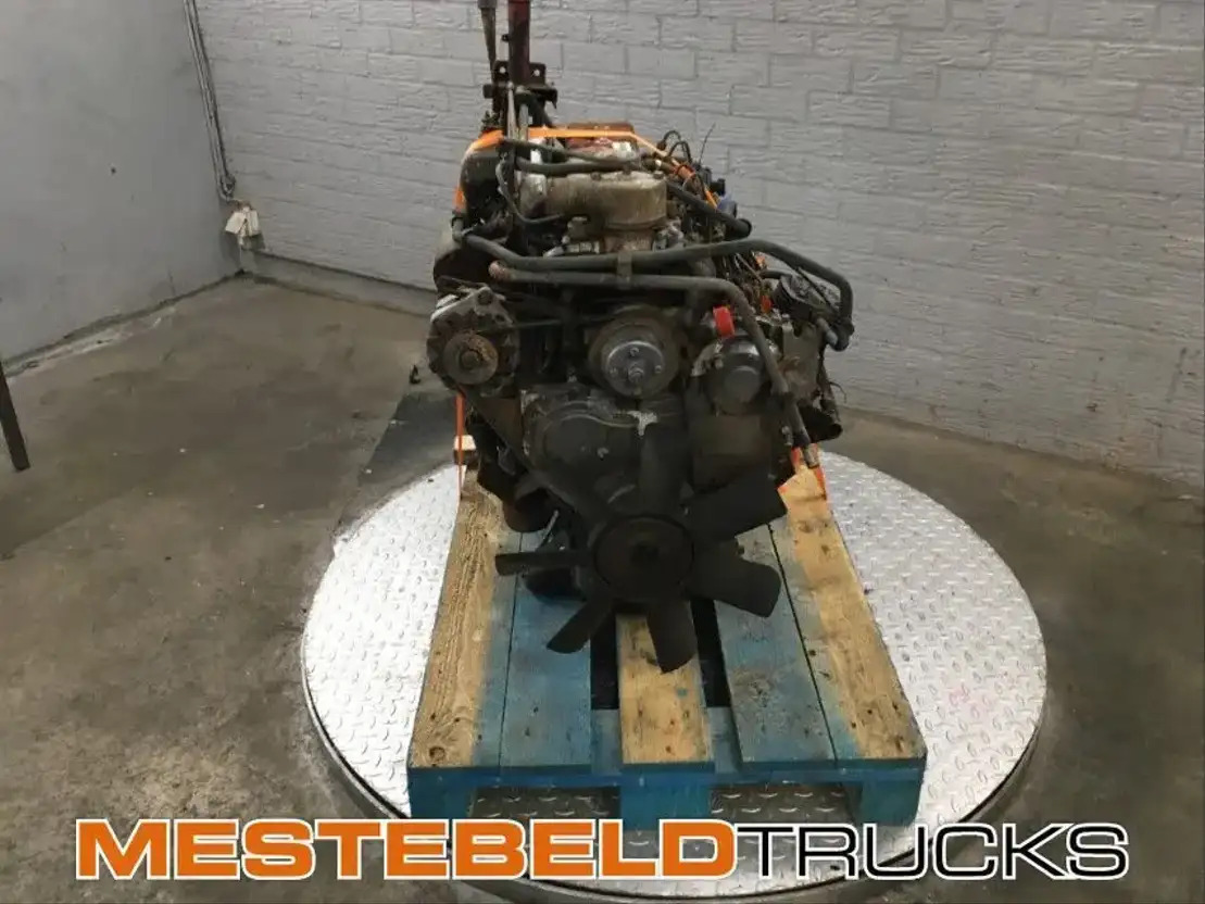 Perkins Motor 4 cilinder - Moteur pour Camion: photos 2 Perkins Motor 4 cilinder - Moteur pour Camion: photos 2