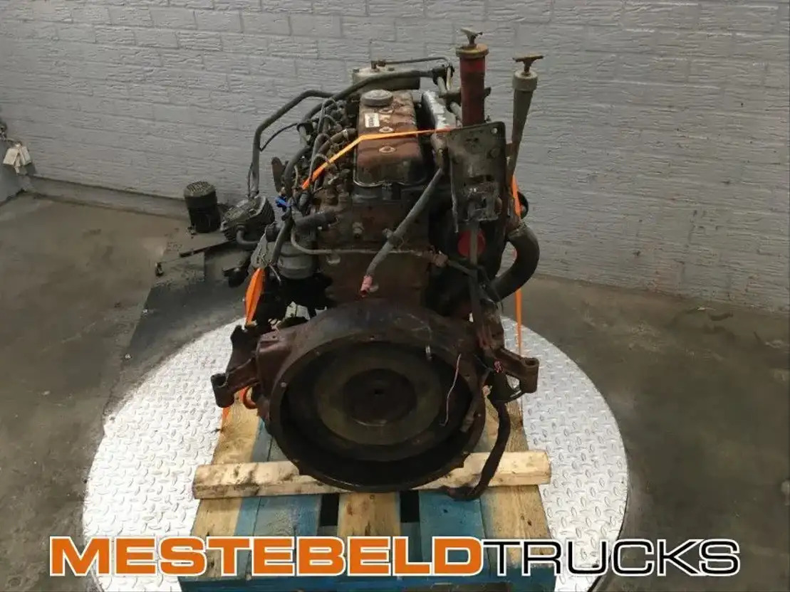 Perkins Motor 4 cilinder - Moteur pour Camion: photos 4 Perkins Motor 4 cilinder - Moteur pour Camion: photos 4