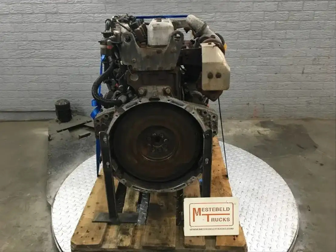 Renault Motor DCI 4C Midlum - Moteur pour Camion: photos 3 Renault Motor DCI 4C Midlum - Moteur pour Camion: photos 3