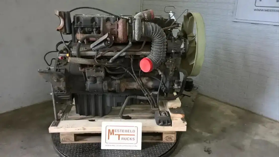 Renault Motor Magnum AE 400 E-tech - Moteur pour Camion: photos 2 Renault Motor Magnum AE 400 E-tech - Moteur pour Camion: photos 2